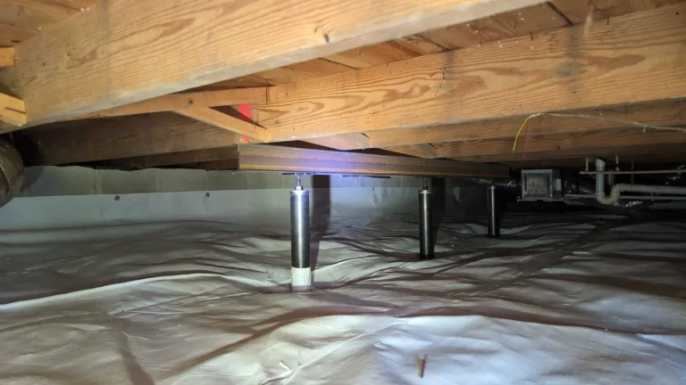 low crawl space encapsulation